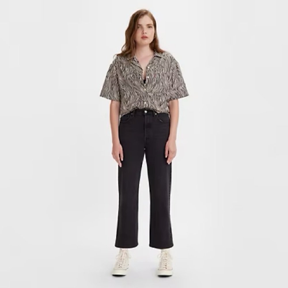 Levi’s Ribcage Straight Black Jeans